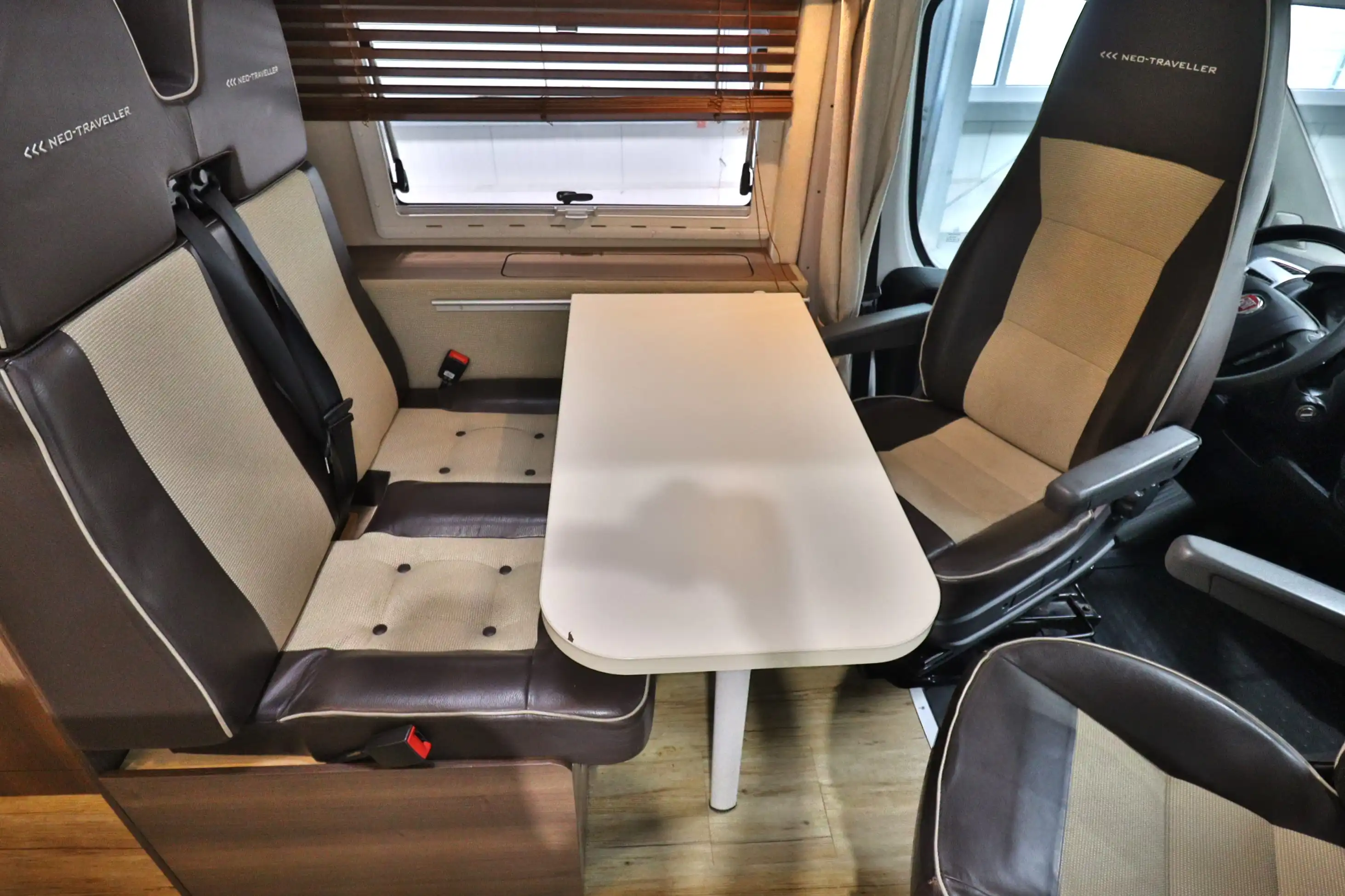 GLOBE-TRAVELER Sunliner